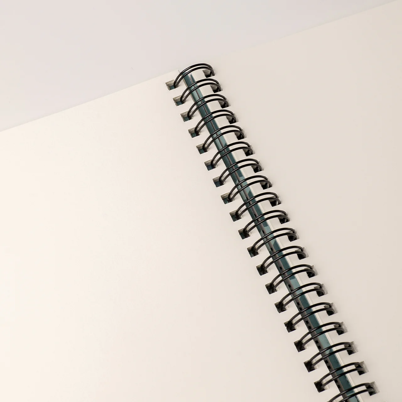 Spiral Bright Notebook B5 Ruled - Image 38