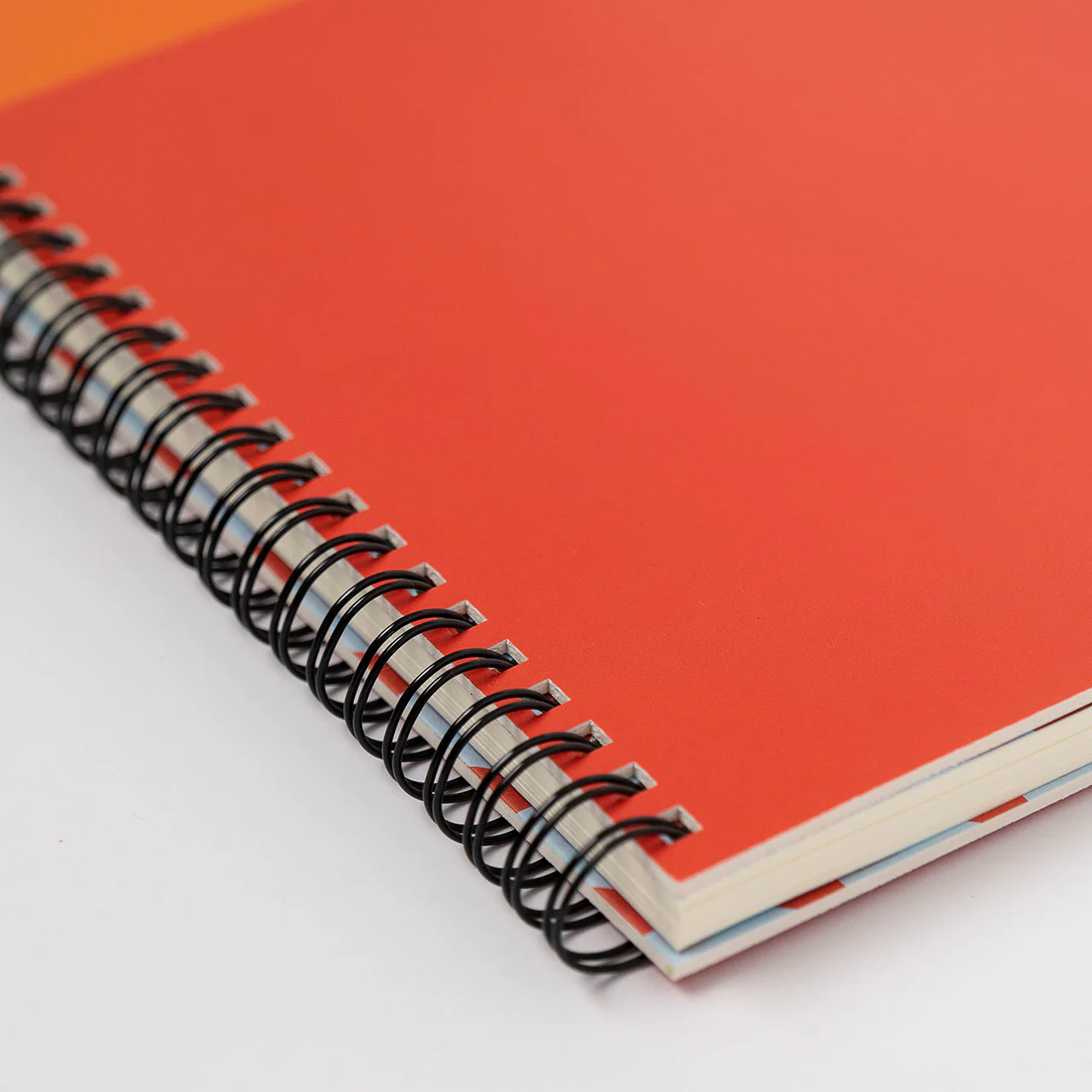 Spiral Bright Notebook B5 Ruled - Image 6