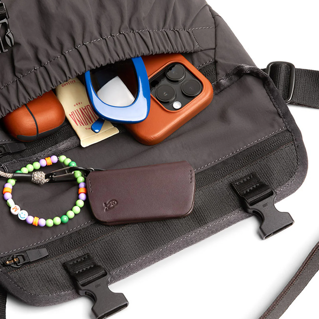 Cinch Mini Messenger Bag 6L - Image 10