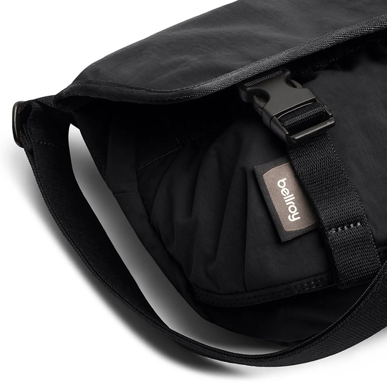 Cinch Mini Messenger Bag 6L - Image 6