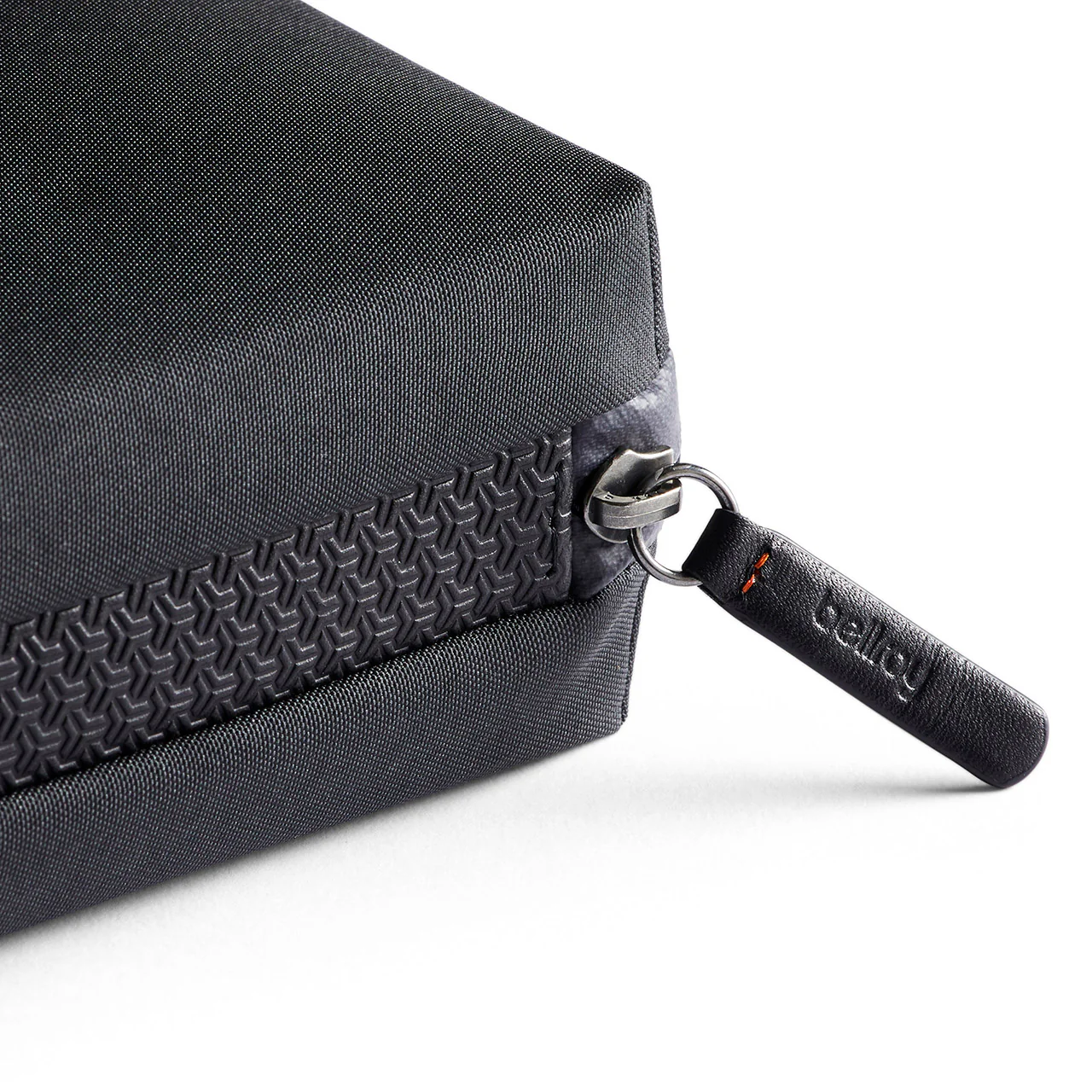 Carryology Essentials Tech Carry Kit - Image 6