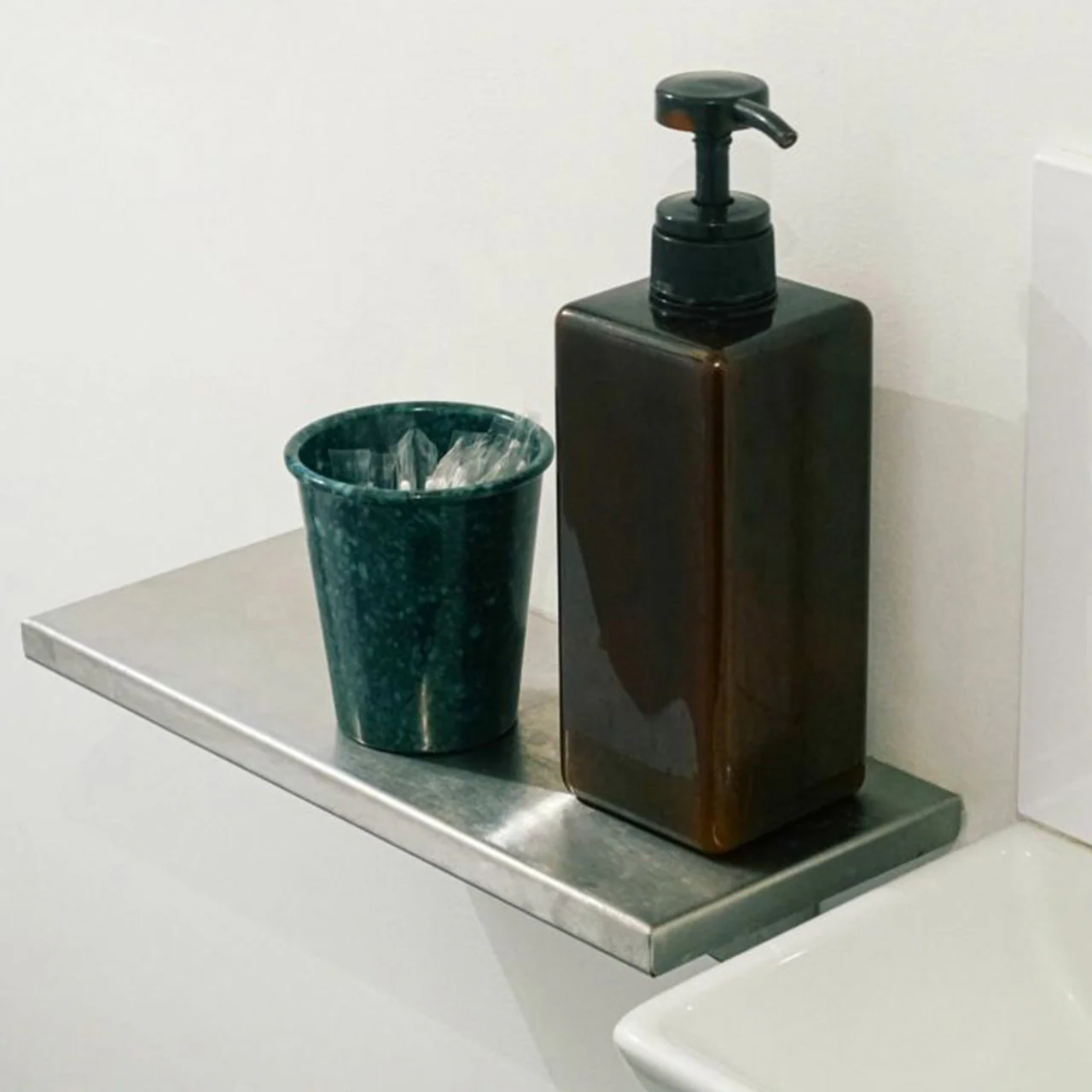 Melamine Pen Stand - Image 6