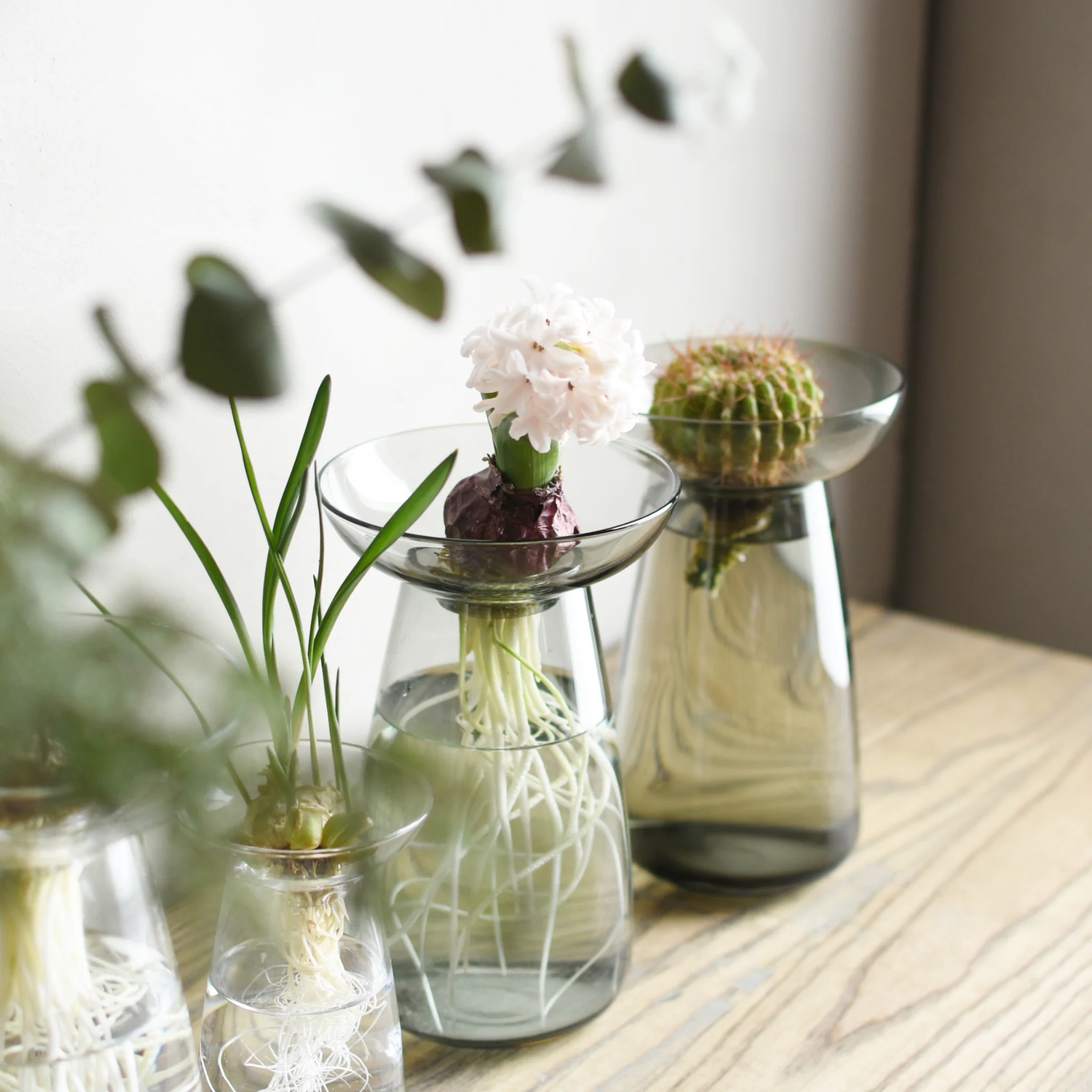 Aqua Culture Vase - Image 2