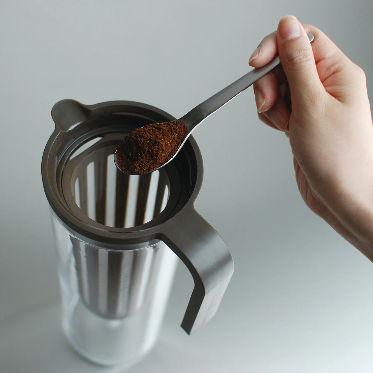 Plug Iced Coffee Jug - Image 3