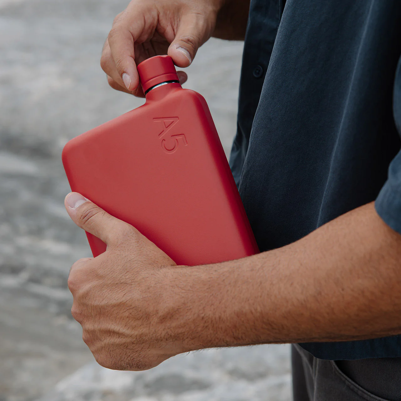 A5 Red Maple Stainless Steel Drink Bottle - Image 2