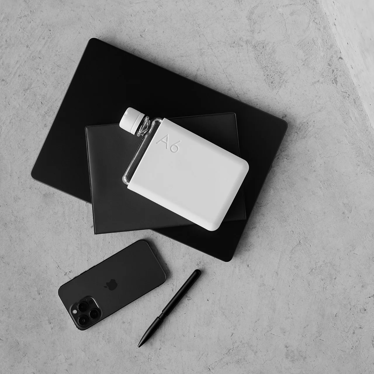 A6 Drink Bottle with Cool Grey Sleeve Bundle - Image 2