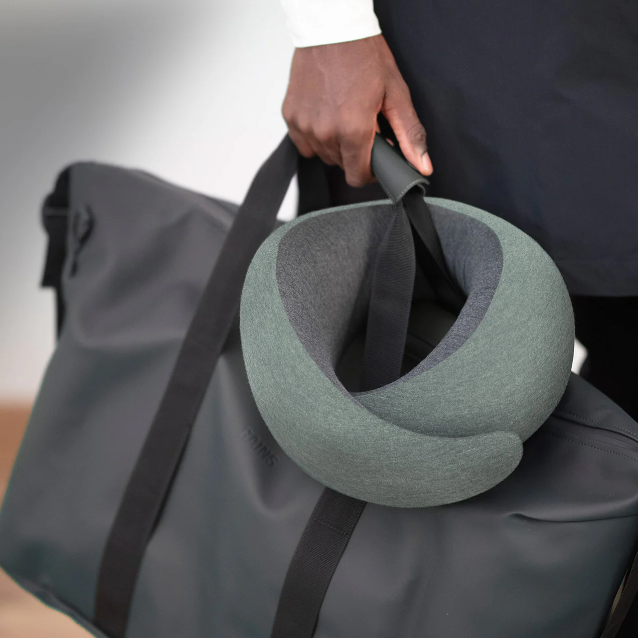 Go Neck Pillow - Image 8