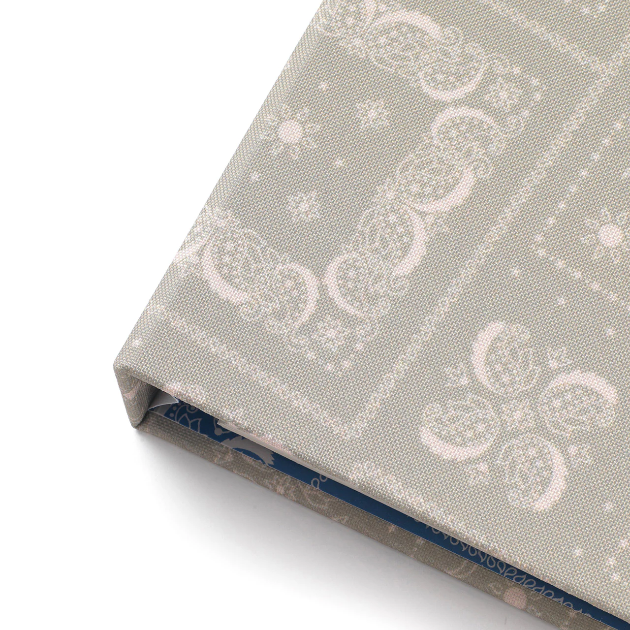 Bandana Concealed Spiral Planner - Image 4