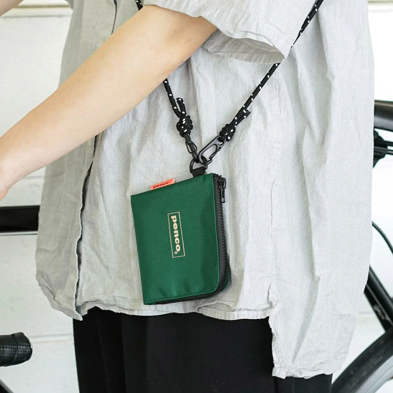 L-Zip Purse - Image 5