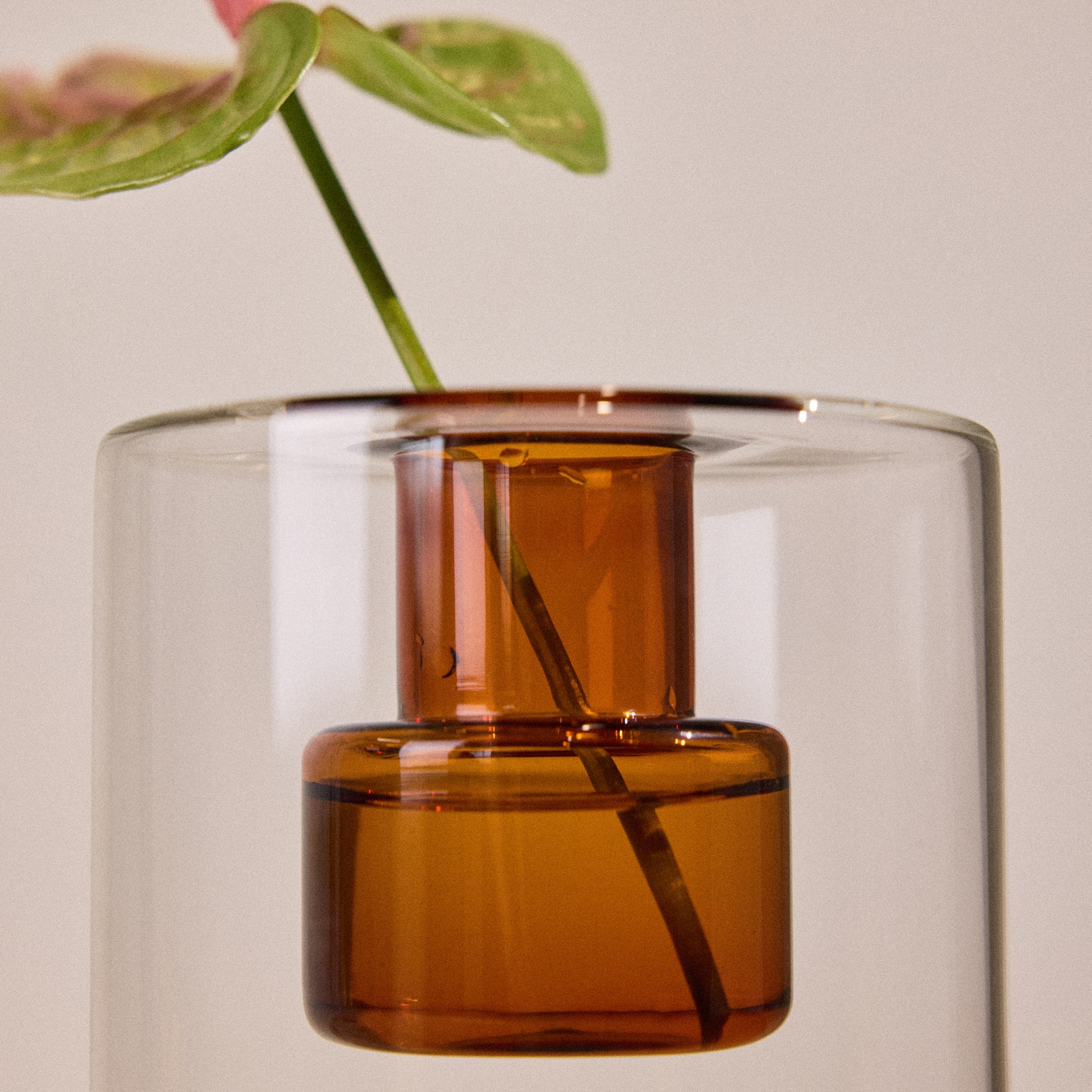 Sculptural Vase Small - Image 4